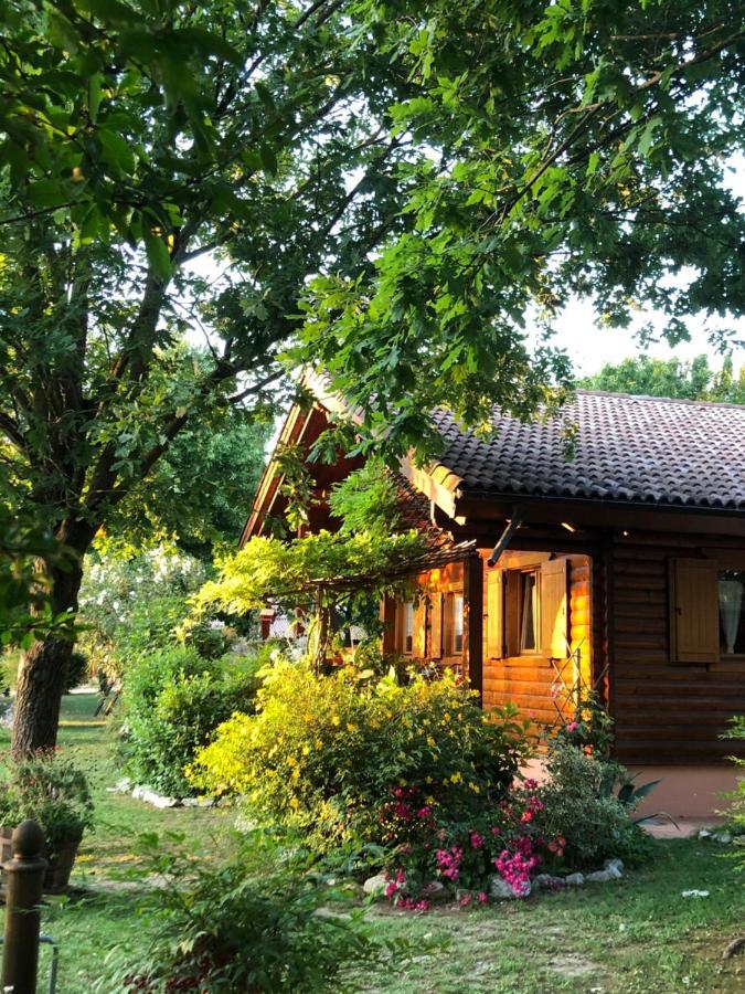 Chalet B&B Laghetti Martina Crevalcore 외부 사진
