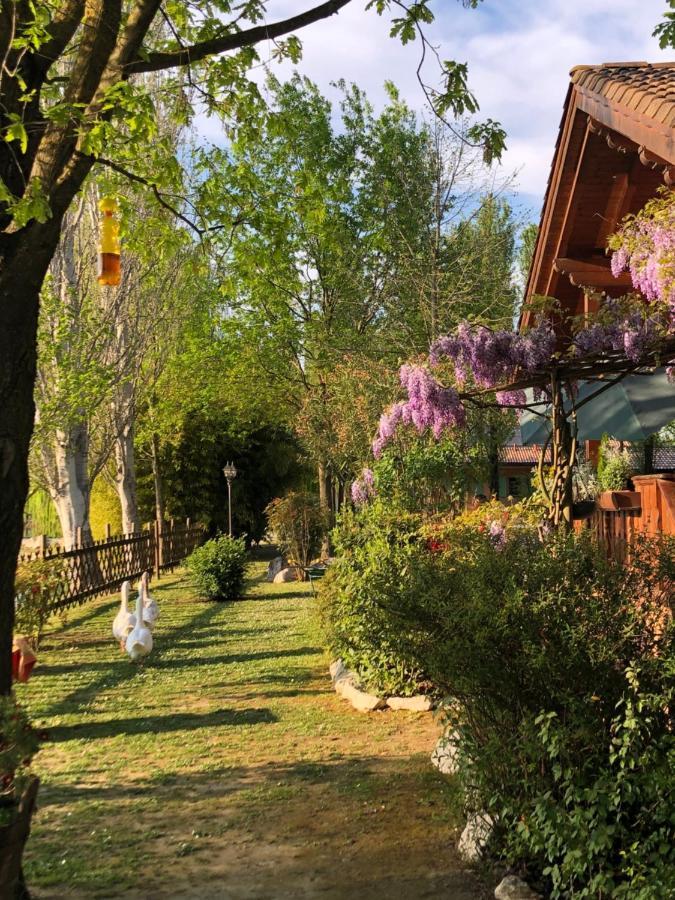 Chalet B&B Laghetti Martina Crevalcore 외부 사진