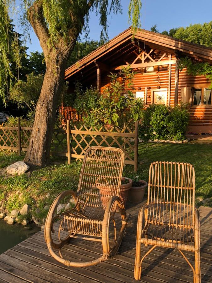 Chalet B&B Laghetti Martina Crevalcore 외부 사진