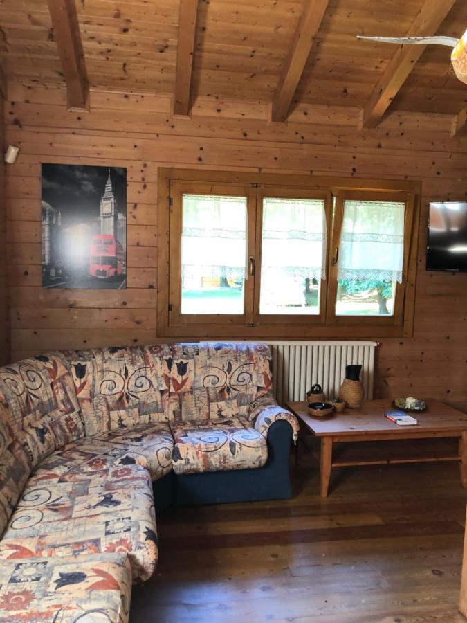 Chalet B&B Laghetti Martina Crevalcore 외부 사진
