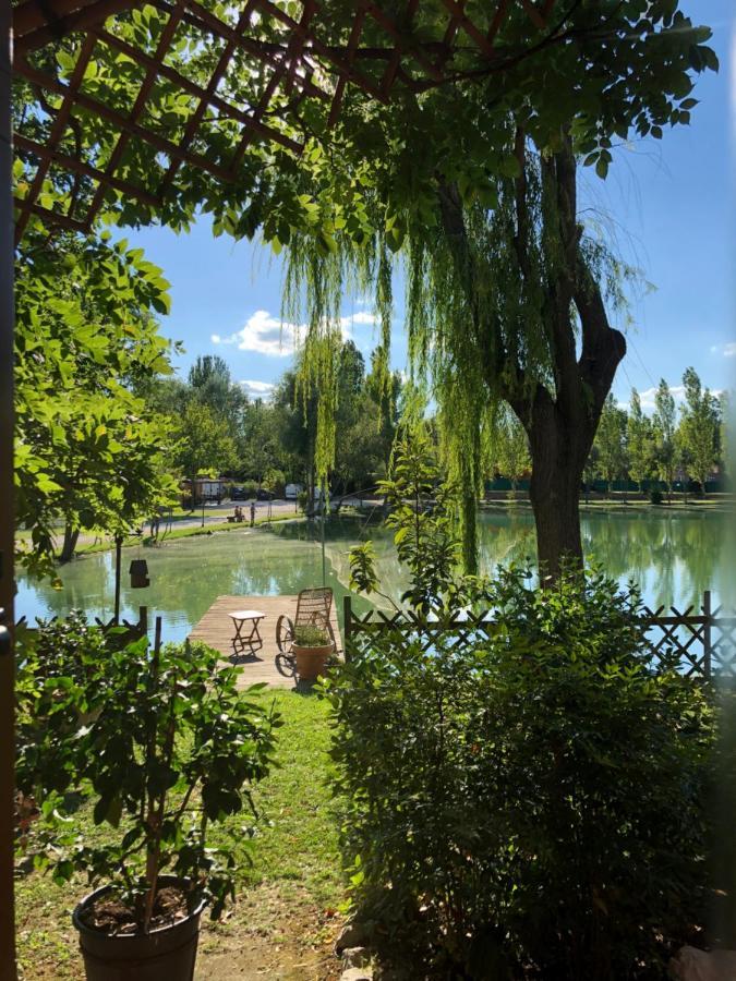 Chalet B&B Laghetti Martina Crevalcore 외부 사진