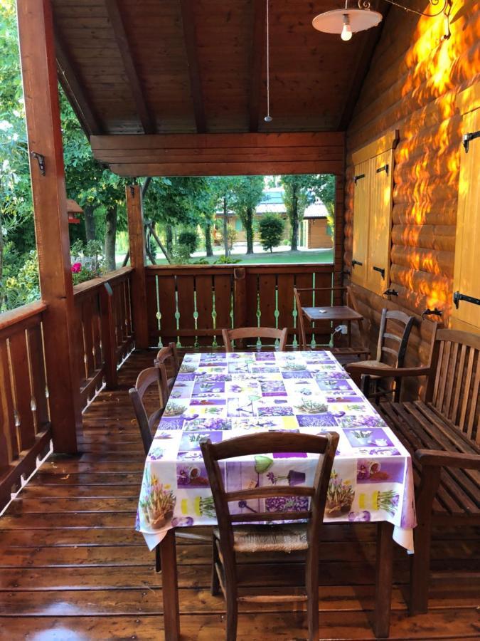 Chalet B&B Laghetti Martina Crevalcore 외부 사진